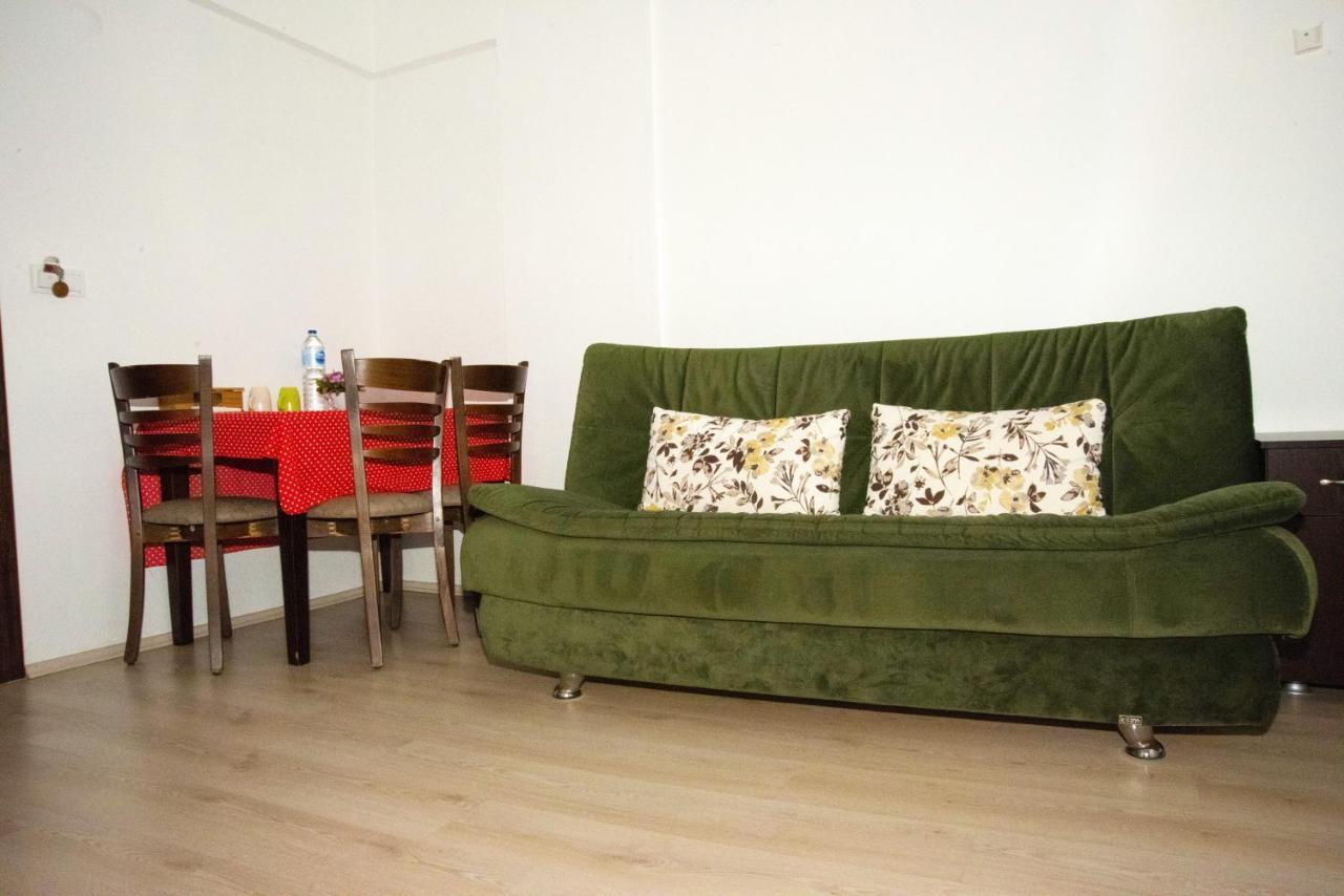 İmroz Yeni Bademli Konuk Evi מראה חיצוני תמונה